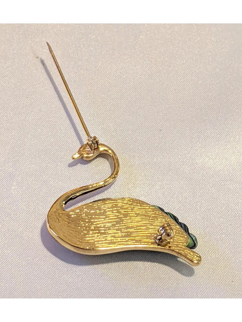 Vintage Gold Tone SWAN Shaped Pin Brooch w/ Inset Abalone Lucite Rainbow Swirls - Picture 8 of 9